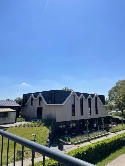 Luxus Cube In Lathum, Naehe Arnheim Appartement Buitenkant foto