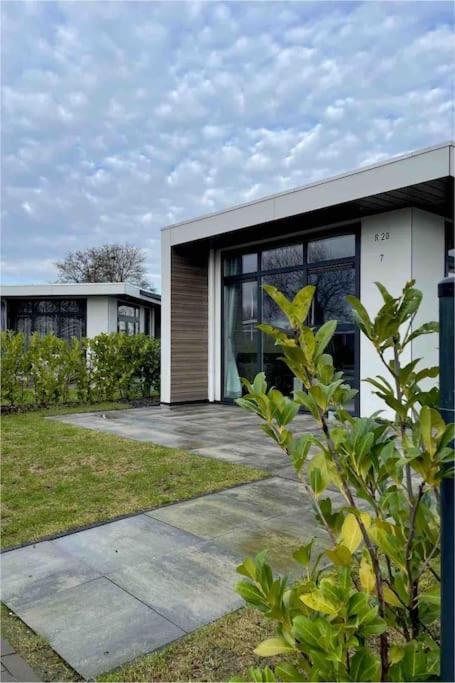 Luxus Cube In Lathum, Naehe Arnheim Appartement Buitenkant foto
